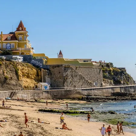 Fantastic Spacious Near Carcavelos *